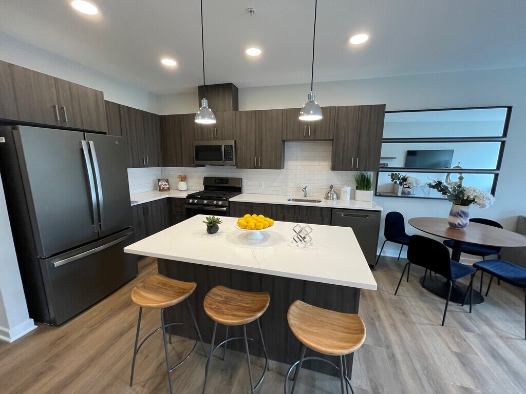 Centurion Ironbound Newark, NJ Apartments