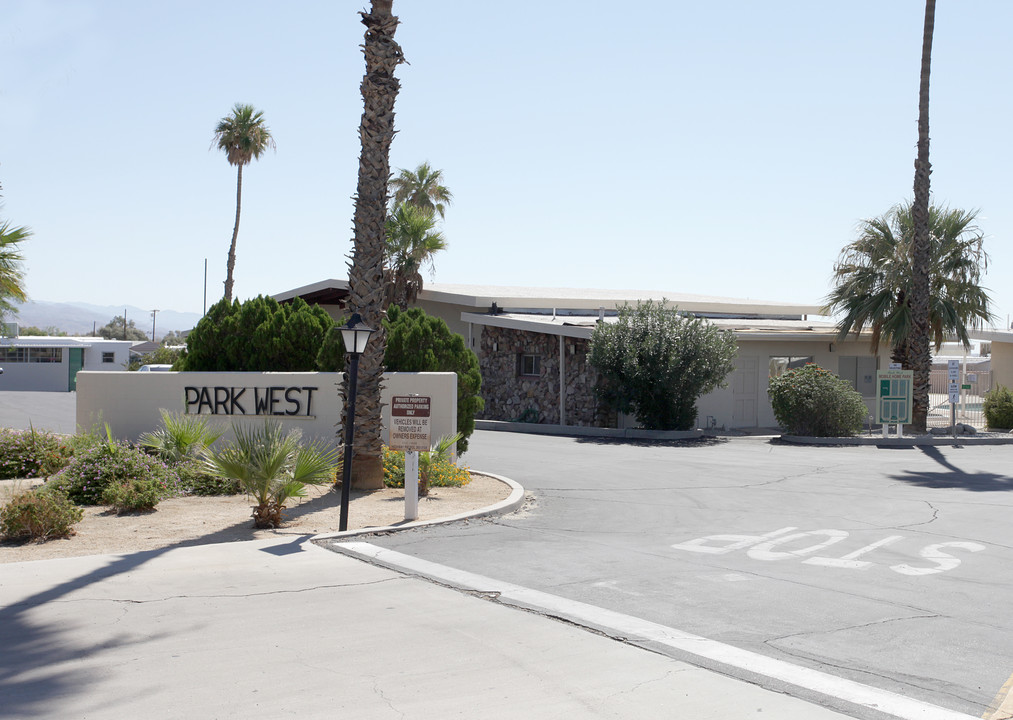 Park West in Desert Hot Springs, CA - Building Photo