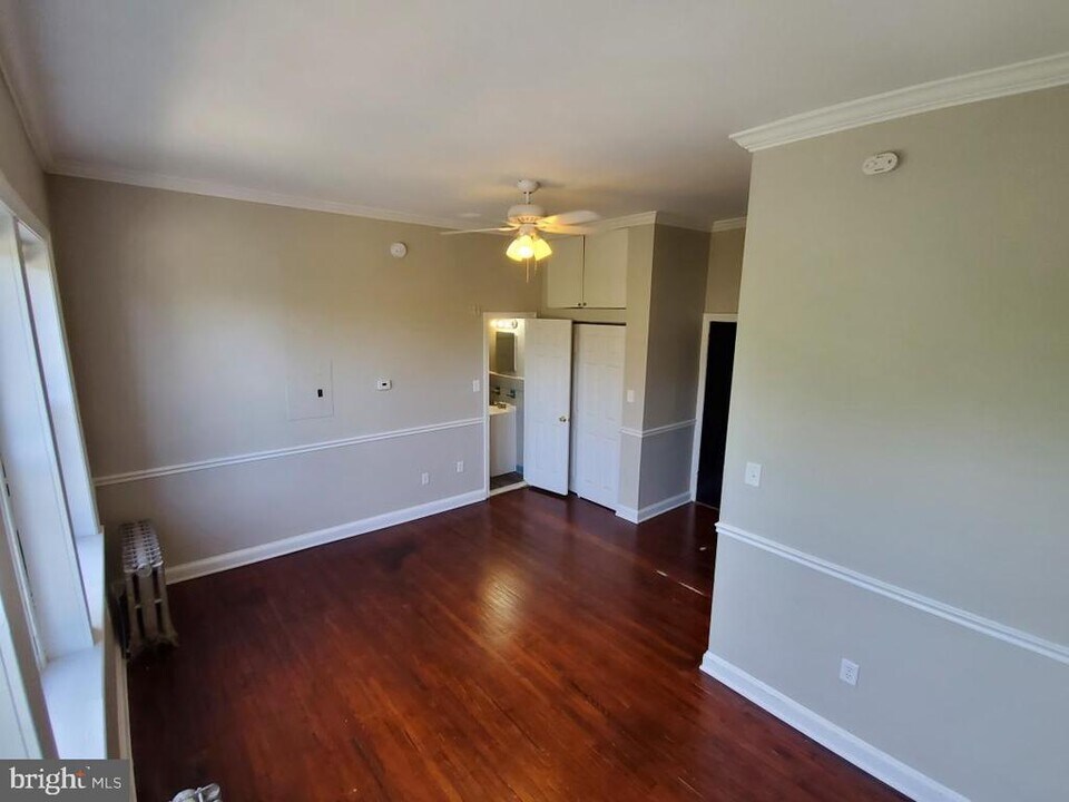 6632 Germantown Ave-Unit -202 in Philadelphia, PA - Building Photo