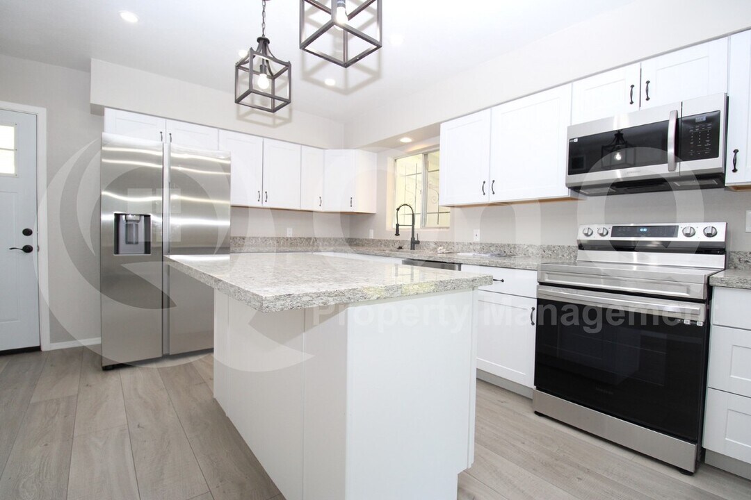 3137 N 33rd Pl in Phoenix, AZ - Building Photo