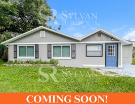 8018 Sane Pl in Tampa, FL - Building Photo