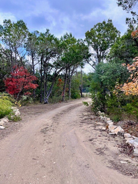 1565 Pump Station Rd, Unit A - Farmhouse in Wimberley, TX - Foto de edificio