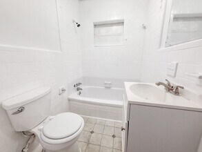 2203 Eleanor Dr in North Charleston, SC - Building Photo - Building Photo