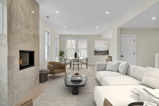 77 Thorndike St, Unit 1 in Brookline, MA - Building Photo - Building Photo