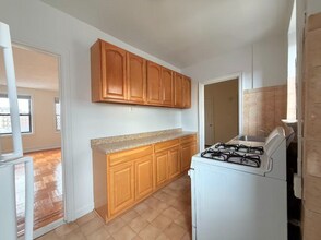 3063 Buhre Ave in Bronx, NY - Building Photo - Building Photo