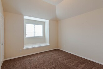 1512 Cockatiel Dr in Little Elm, TX - Foto de edificio - Building Photo