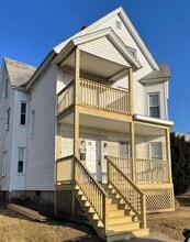 366 Liberty St in Springfield, MA - Building Photo - Building Photo