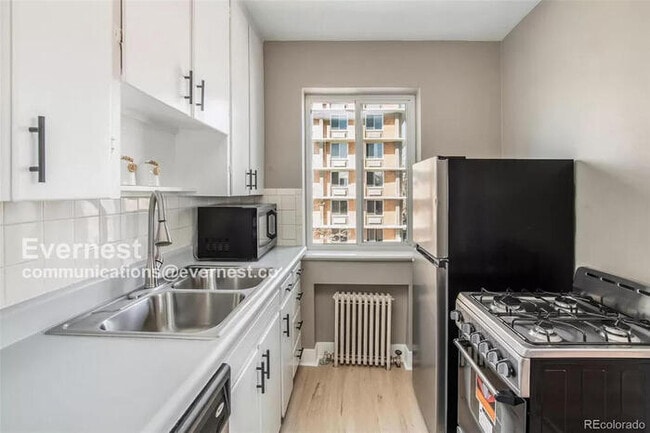 property at 85 N Grant St