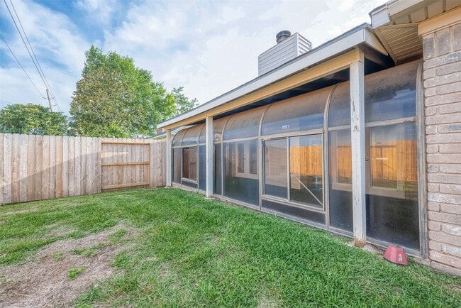 property at 3231 E Heatherock Cir