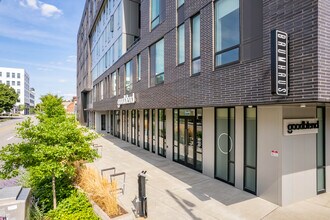 Baumhaus Apartments in Pittsburgh, PA - Building Photo - Building Photo
