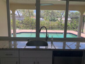 3661 N 52nd Ave in Hollywood, FL - Building Photo - Building Photo