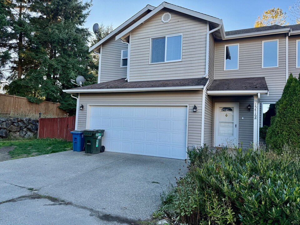 15416 51st Pl W in Edmonds, WA - Building Photo