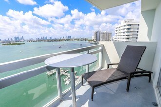 1500 Bay Rd, Unit 1138 in Miami Beach, FL - Building Photo - Building Photo