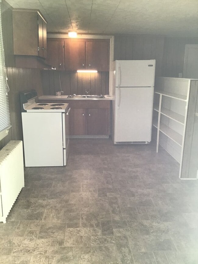 118 E King St in Shippensburg, PA - Building Photo - Building Photo