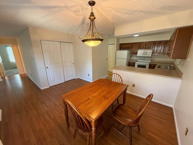 property at 430 Williamsburg Ln NW