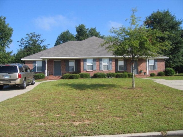 property at 95 Radcliff Dr
