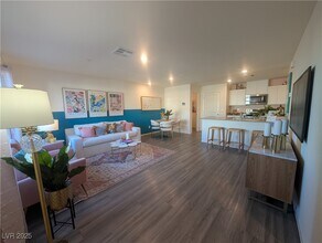 9428 Emerald Mesa St in Las Vegas, NV - Building Photo - Building Photo