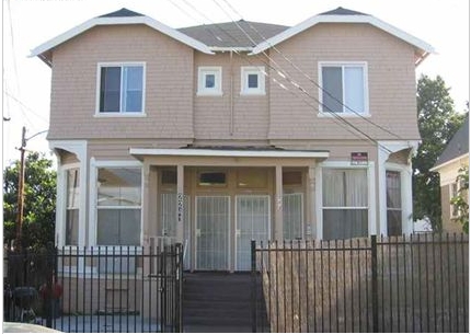 2235--2241 E 15th St in Oakland, CA - Building Photo - Building Photo