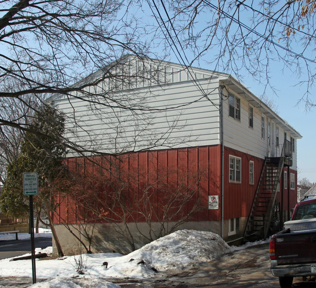 143 Mather St in Syracuse, NY - Foto de edificio - Building Photo