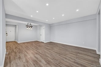 170-06 Crocheron Ave in Queens, NY - Building Photo - Building Photo