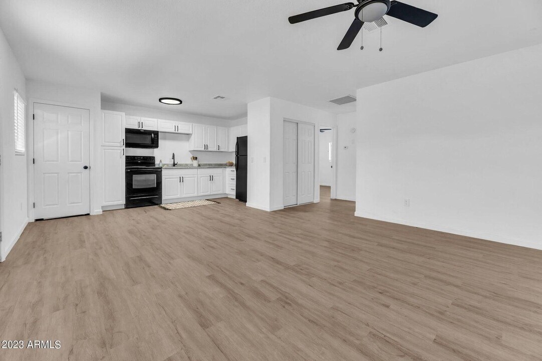 1505 W McKinley St in Phoenix, AZ - Building Photo