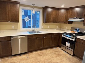 420 Church St, Unit 422 in Whitinsville, MA - Building Photo