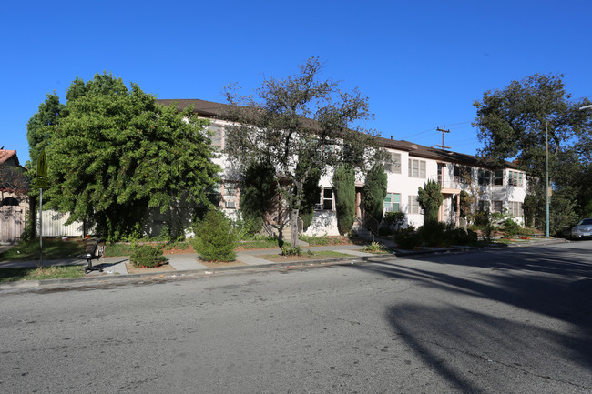 801 Mariposa St in Glendale, CA - Foto de edificio - Building Photo