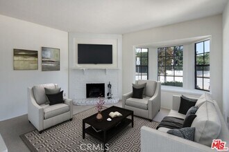 2053 Barry Ave in Los Angeles, CA - Building Photo - Building Photo