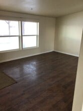 8475 Tahoe Ave in Silver Springs, NV - Building Photo - Building Photo