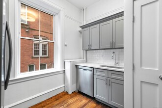 284 Orange St in New Haven, CT - Foto de edificio - Building Photo