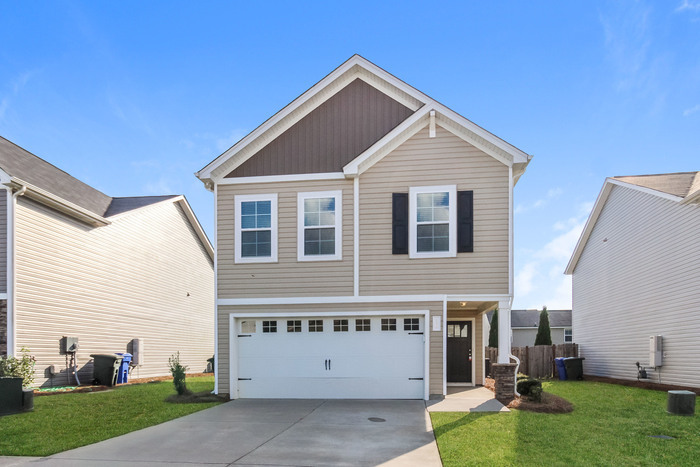 15 Blue Fescue Way in Columbia, SC - Building Photo