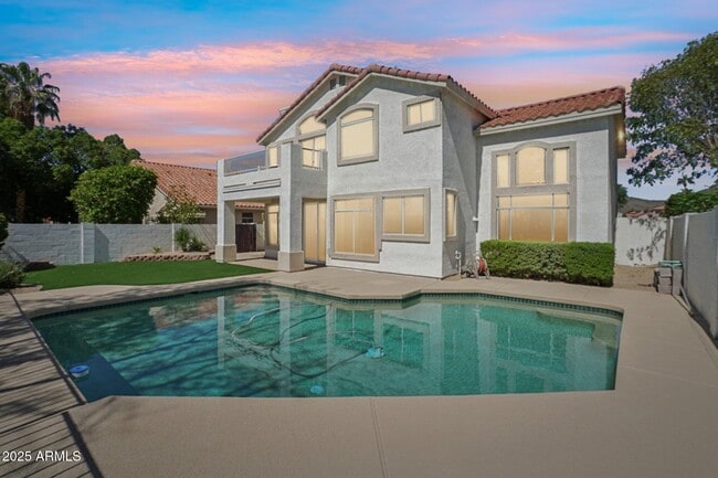 property at 5953 W Aurora Dr