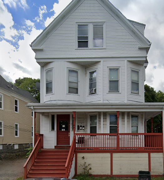 617 Hyde Park Ave, Unit 1 in Boston, MA - Foto de edificio