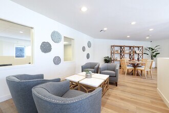 Shadowridge Park Apartments in Vista, CA - Building Photo - Building Photo