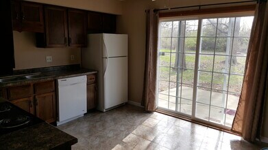 4159 Pickfair Rd in Springfield, IL - Building Photo - Building Photo
