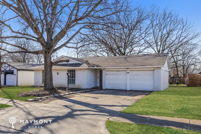 1006 Wembley Rd in Arlington, TX - Foto de edificio