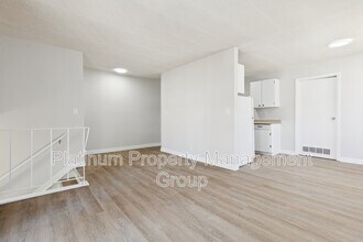 4809-4852 52 St in Olds, AB - Building Photo - Building Photo