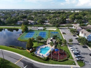 4019 Venetian Bay Dr in Kissimmee, FL - Building Photo - Building Photo