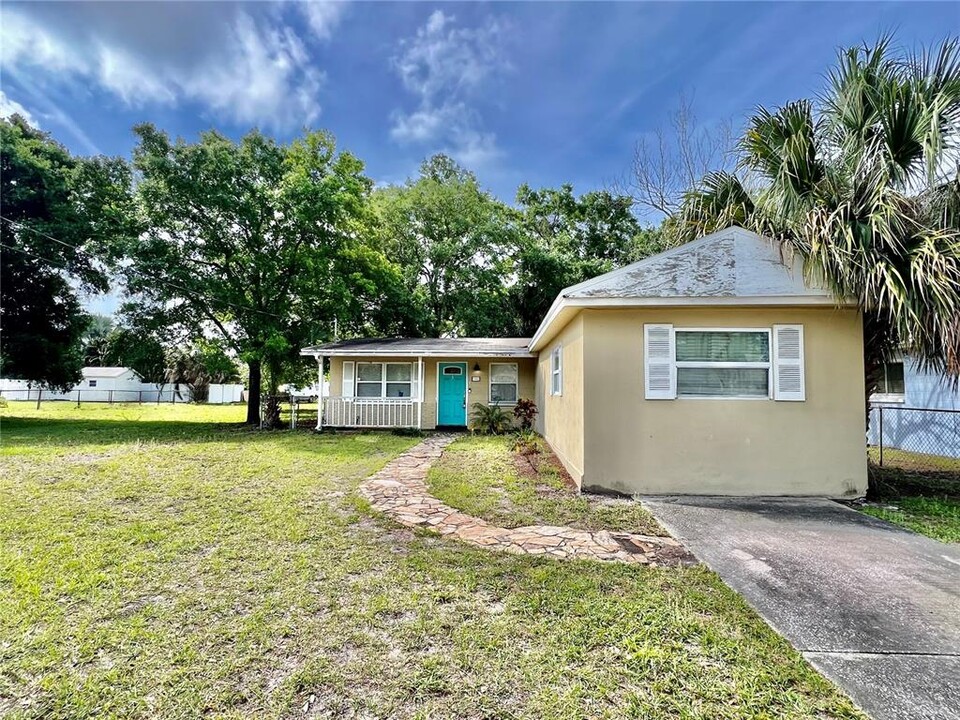 3902 W Iowa Ave in Tampa, FL - Building Photo