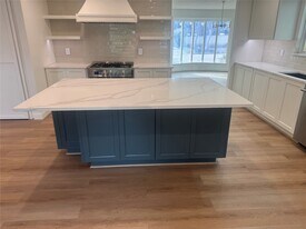 4726 Ivanhoe St in Houston, TX - Building Photo