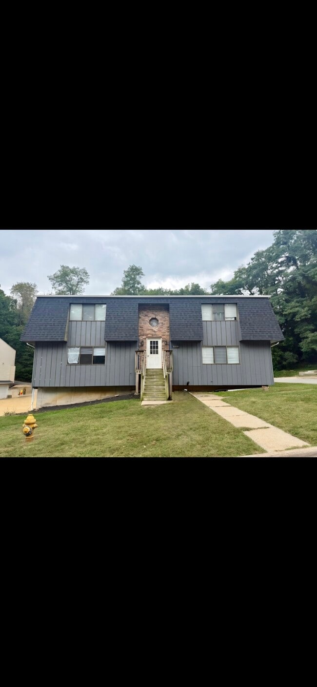 3223 Schuetzen Ln, Unit 1