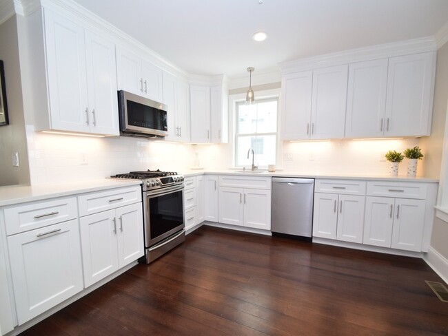 property at 41 Wenham St
