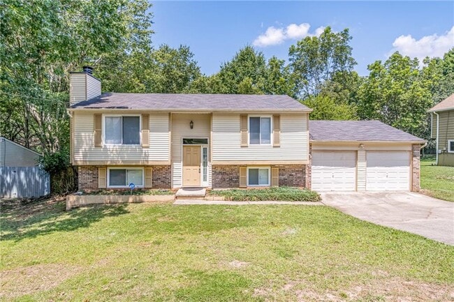 2407 Redfield Dr in Norcross, GA - Building Photo - Building Photo