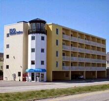 703 Ocean Blvd in Hampton, NH - Building Photo