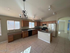 10256 E Peralta Canyon Dr in Gold Canyon, AZ - Building Photo - Building Photo