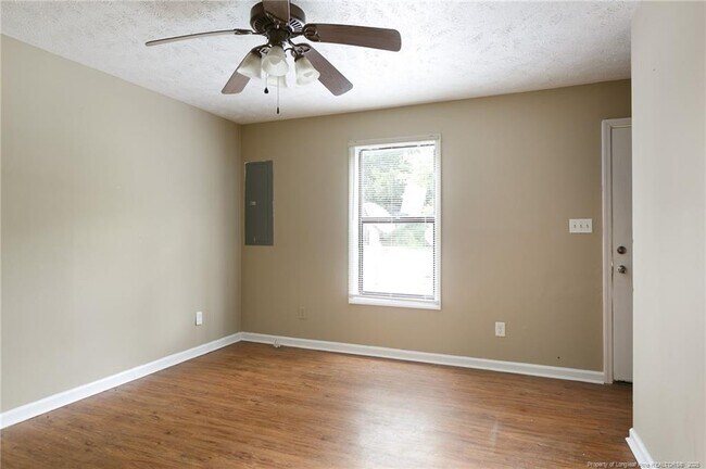 1424 Tangora Ln in Fayetteville, NC - Building Photo - Building Photo