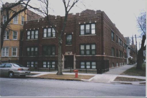 property at 7957 S Burnham Ave