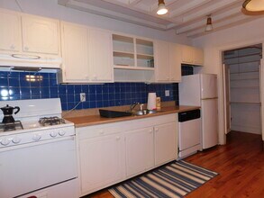 1113 Bloomfield St, Unit 1 in Hoboken, NJ - Foto de edificio - Building Photo