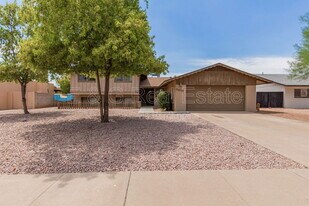 3418 S Oak St in Tempe, AZ - Building Photo