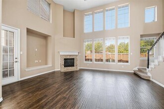5027 Toftrees Dr in Arlington, TX - Building Photo - Building Photo